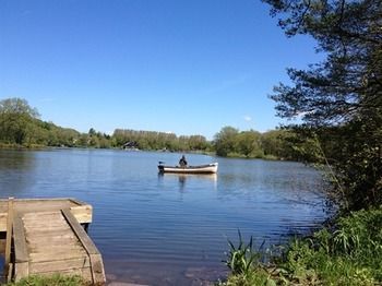 Cleveley Mere Luxury Waterside Lodges Scorton  Екстер'єр фото
