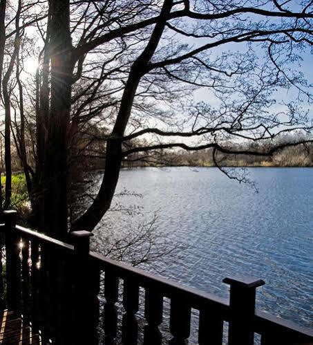 Cleveley Mere Luxury Waterside Lodges Scorton  Екстер'єр фото